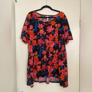 Lularoe Perfect Tee floral